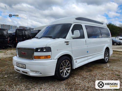 GMC Savana