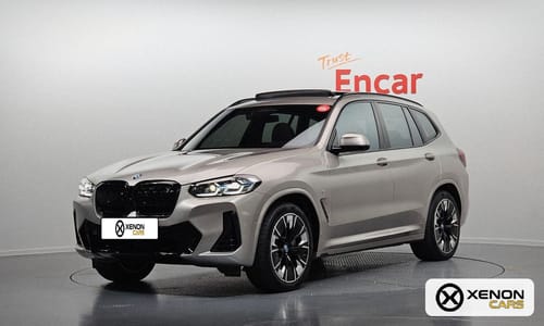 BMW iX3