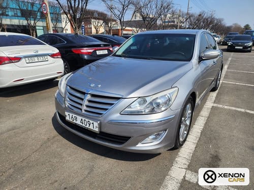 Hyundai Genesis